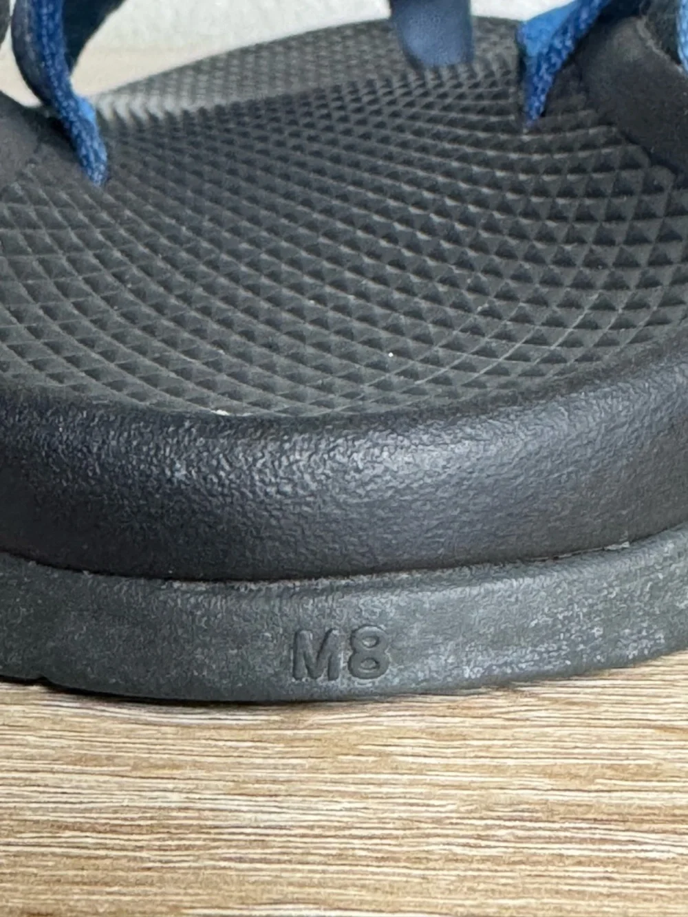 Chaco Hipthong Sandal - Men's Size 8 Women’s 9 Blue